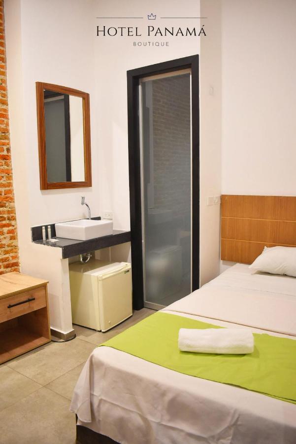Hotel Boutique Panama Гуаякиль Экстерьер фото